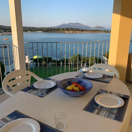In Bados By The Sea, Apartment *